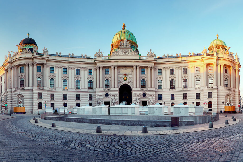 Wiener Hofburg bei Tag von Aussen